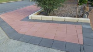 Close up of Remastone's Rockford Pavers in Pottery